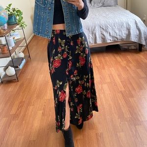 Vintage 90s Express Grunge Floral Skirt with roses